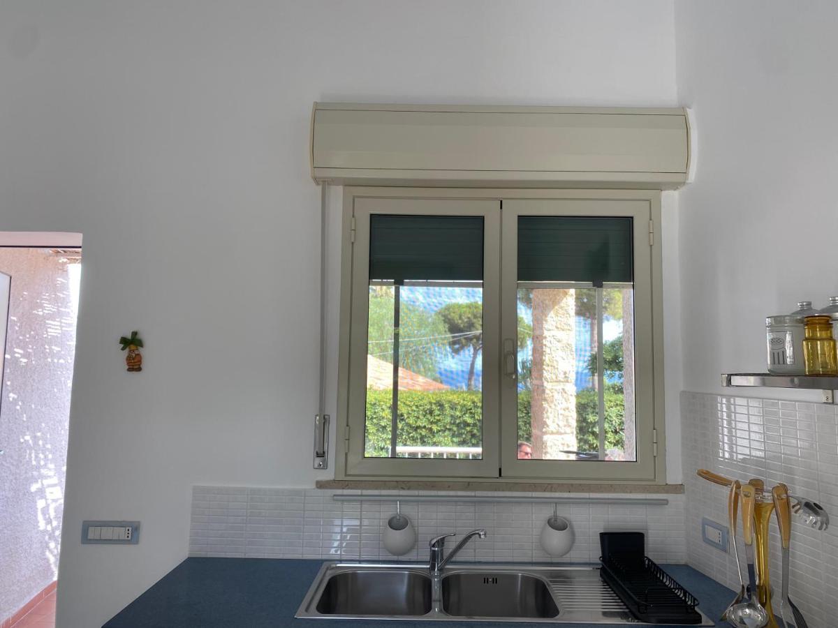 Villa Titti Residence La Bussola Fontane Bianche Extérieur photo